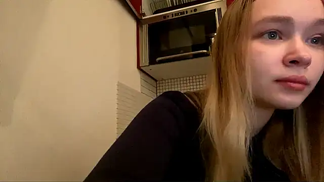 Snapshot of Leifuture chatting on February 19, 2026, 5:15 am Leifuture online show from February 19, 2026, 5:15 am