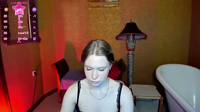 RebeccaLewis online show from December 19, 2025, 8:17 am