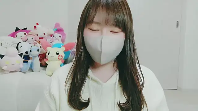 yuyuchan   online show from April 14, 2026, 10:20 am