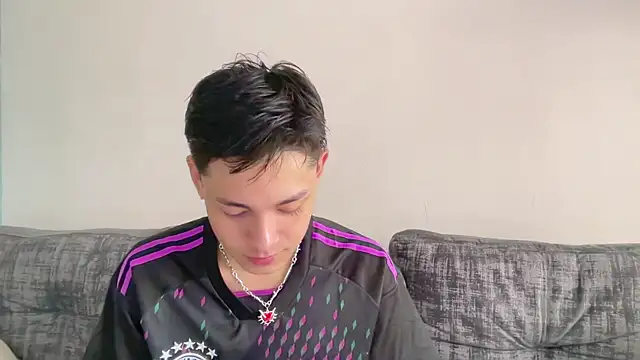 Andy Belier23 online show from April 8, 2026, 3:46 pm