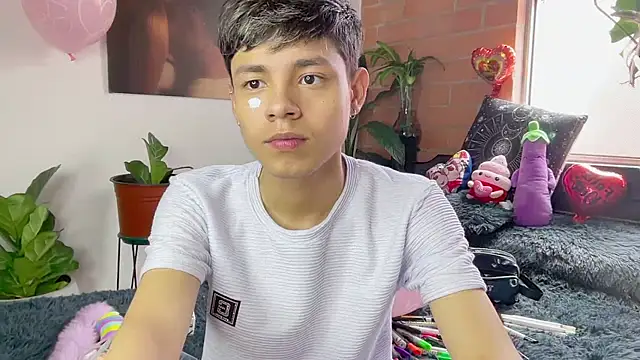 Snapshot of Andy_Belier23 chatting on February 14, 2026, 4:07 pm Andy Belier23 online show from February 14, 2026, 4:07 pm