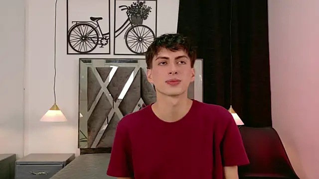 Snapshot of Martin_Williams chatting on December 18, 2025, 12:20 pm Martin Williams online show from December 18, 2025, 12:20 pm