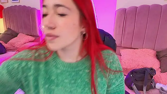 Snapshot of Celestee15_ chatting on February 24, 2026, 11:22 am Celestee15 online show from February 24, 2026, 11:22 am