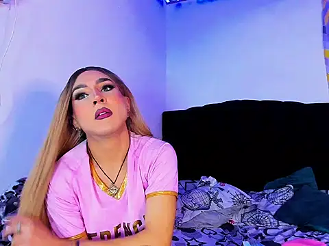 Snapshot of georgiina_giio chatting on December 17, 2025, 1:27 pm georgiina giio online show from December 17, 2025, 1:27 pm