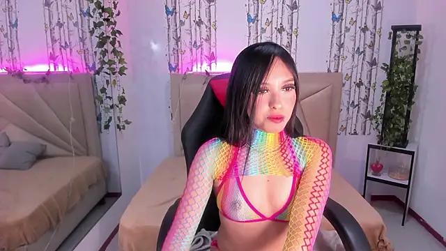 valeria dark  online show from March 24, 2026, 8:09 pm