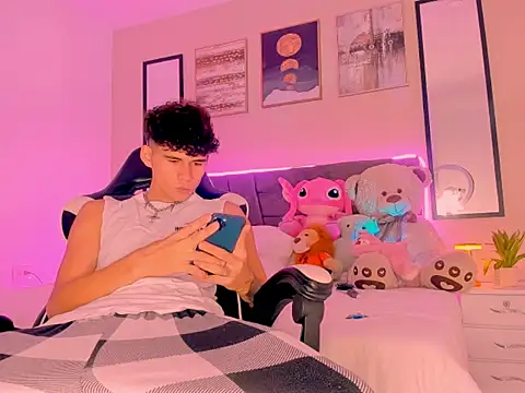 back thomson online show from March 4, 2026, 1:13 am