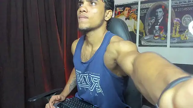 Snapshot of Dustyn_Michelle1 chatting on January 16, 2026, 12:14 am Dustyn Michelle1 online show from January 16, 2026, 12:14 am