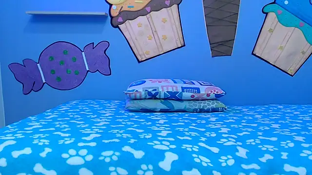 Snapshot of NOVAHOT98 chatting on February 7, 2026, 7:33 pm NOVAHOT98 online show from February 7, 2026, 7:33 pm