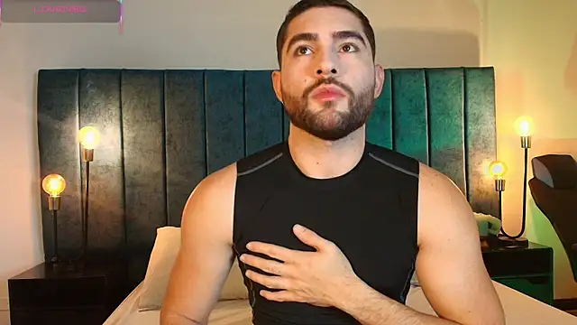 Snapshot of Steve-Carter chatting on December 16, 2025, 11:58 am Steve-Carter online show from December 16, 2025, 11:58 am