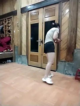 PhayPhayk2 online show from December 18, 2025, 1:48 pm