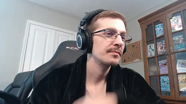 CasuallyCorrupted online show from December 21, 2025, 10:39 am