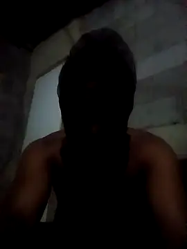 Snapshot of THErealHeat chatting on January 6, 2026, 1:31 am THErealHeat online show from January 6, 2026, 1:31 am