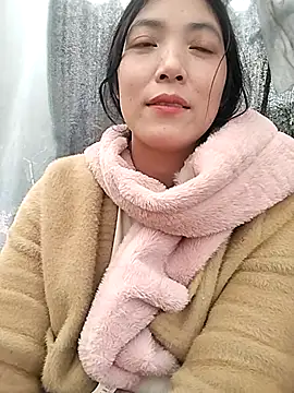 Maylyly k2 online show from December 16, 2025, 8:07 am