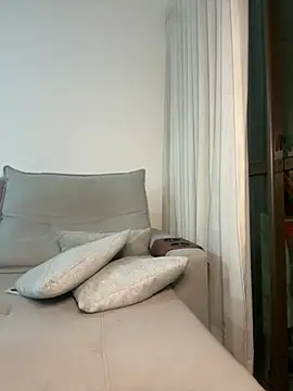 Snapshot of privsloirinha chatting on February 24, 2026, 3:29 am privsloirinha online show from February 24, 2026, 3:29 am