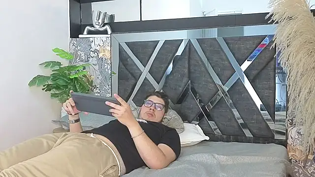 Snapshot of Chel_seth chatting on January 7, 2026, 3:55 am Chel seth online show from January 7, 2026, 3:55 am