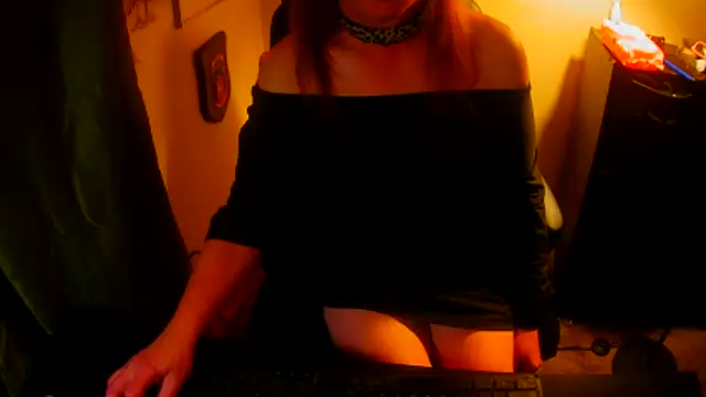 GoodGirlKelly online show from March 28, 2026, 2:45 am