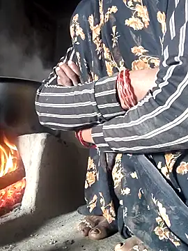 Snapshot of Kajal4455 chatting on December 18, 2025, 2:49 am Kajal4455 online show from December 18, 2025, 2:49 am