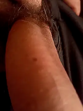 Snapshot of vgrr45534 chatting on December 18, 2025, 12:20 pm vgrr45534 online show from December 18, 2025, 12:20 pm