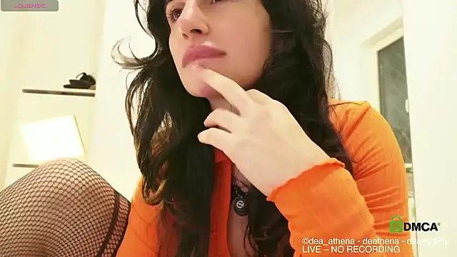 DeaAthena online show from January 8, 2026, 5:19 pm