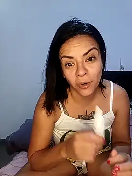 luluclark69 online show from March 24, 2026, 2:11 am