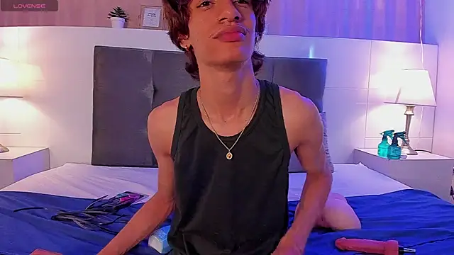 Snapshot of Will_Turneer chatting on March 2, 2026, 4:02 am Will Turneer online show from March 2, 2026, 4:02 am