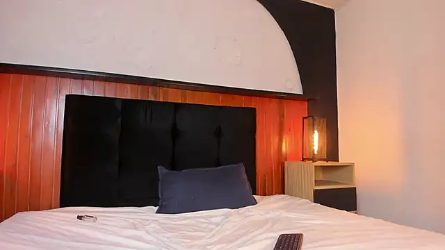 Will Turneer online show from December 17, 2025, 10:09 am