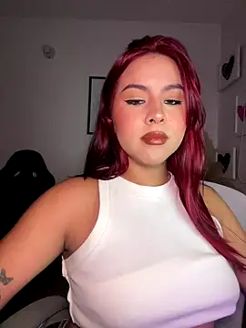 Zarahs Blare1 online show from December 17, 2025, 3:22 am