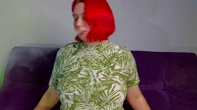 Snapshot of Stella_Swann chatting on December 18, 2025, 12:42 pm Stella Swann online show from December 18, 2025, 12:42 pm