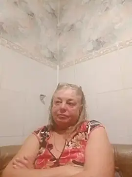 Snapshot of LinaLight88 chatting on January 15, 2026, 9:18 pm LinaLight88 online show from January 15, 2026, 9:18 pm