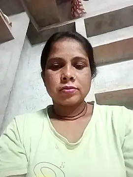 Shreya pandit online show from February 20, 2026, 7:27 pm