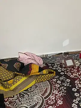 Pooja Love143 online show from March 14, 2026, 5:46 am