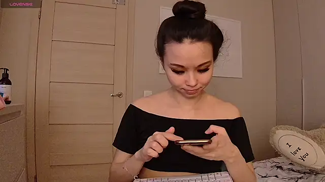 janeLoveSweetHeart online show from March 9, 2026, 11:41 pm