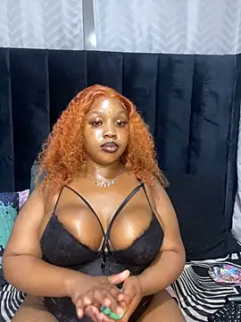 Snapshot of THICKBARBIE32 chatting on June 18, 2026, 1:48 am THICKBARBIE32 online show from June 18, 2026, 1:48 am