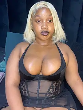 Snapshot of THICKBARBIE32 chatting on July 8, 2026, 9:26 pm THICKBARBIE32 online show from July 8, 2026, 9:26 pm