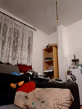 hotchris0708 online show from December 16, 2025, 5:50 pm