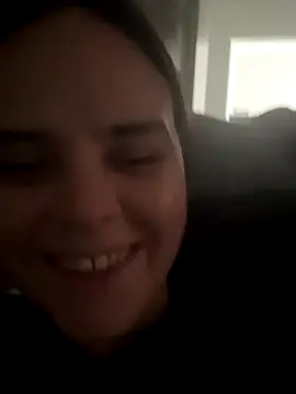 Snapshot of TrendySunrise62 chatting on December 17, 2025, 2:55 pm TrendySunrise62 online show from December 17, 2025, 2:55 pm