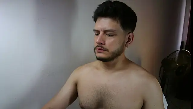 luxo kane online show from December 15, 2025, 7:41 pm