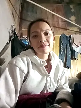 Andrea-688 online show from February 4, 2026, 10:38 pm