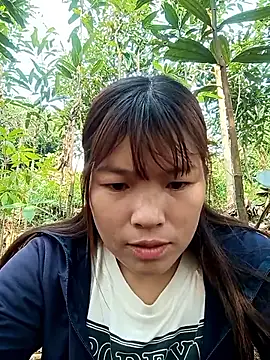 May-Ne online show from April 7, 2026, 1:18 am