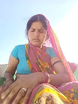 Snapshot of Simakchi_bhabi chatting on December 18, 2025, 4:39 am Simakchi bhabi online show from December 18, 2025, 4:39 am