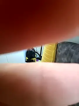 Snapshot of Emilyhomegirl1 chatting on December 21, 2025, 5:42 am Emilyhomegirl1 online show from December 21, 2025, 5:42 am