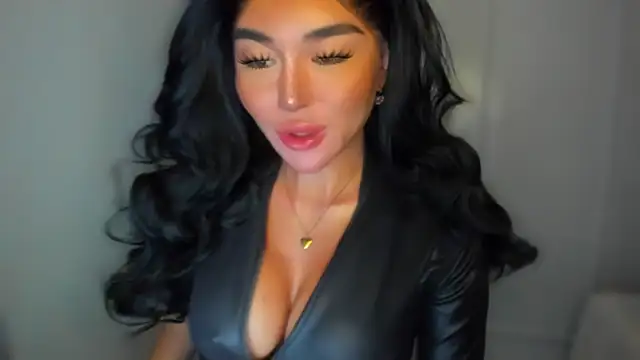 Snapshot of mxshemale_ladyboy chatting on January 20, 2025, 12:04 am mxshemale ladyboy online show from January 20, 2025, 12:04 am