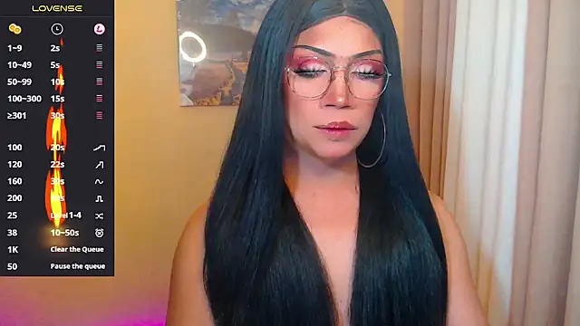 Snapshot of yoursexykaren chatting on December 18, 2025, 2:32 pm yoursexykaren online show from December 18, 2025, 2:32 pm