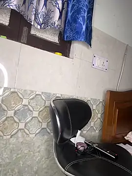 Snapshot of Oh_Priya chatting on February 10, 2026, 5:23 pm Oh Priya online show from February 10, 2026, 5:23 pm