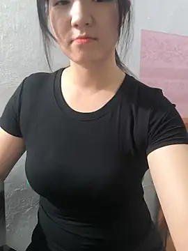 Snapshot of Sisilaydy_01 chatting on July 17, 2026, 6:21 am Sisilaydy 01 online show from July 17, 2026, 6:21 am