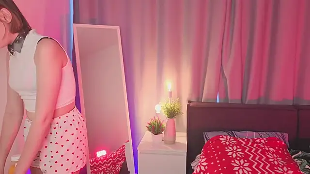 Leyla crsh online show from January 13, 2026, 5:22 am