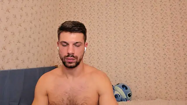 Snapshot of Tony_Wolf chatting on December 18, 2025, 1:22 am Tony Wolf online show from December 18, 2025, 1:22 am