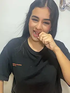 Snapshot of GabyFosterr14 chatting on December 18, 2025, 9:40 pm GabyFosterr14 online show from December 18, 2025, 9:40 pm