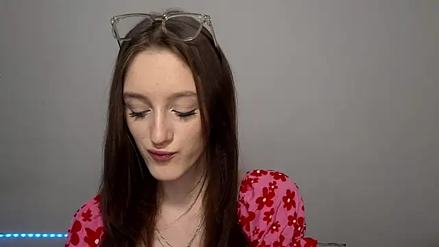 Snapshot of LisaBoddy chatting on January 7, 2026, 1:16 pm LisaBoddy online show from January 7, 2026, 1:16 pm