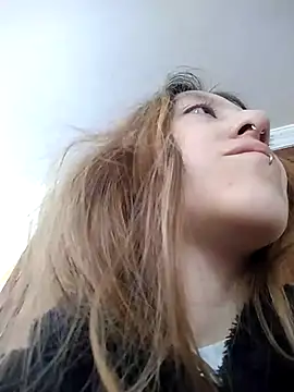 Snapshot of Briar_y_Blair chatting on January 13, 2026, 1:26 pm Briar y Blair online show from January 13, 2026, 1:26 pm